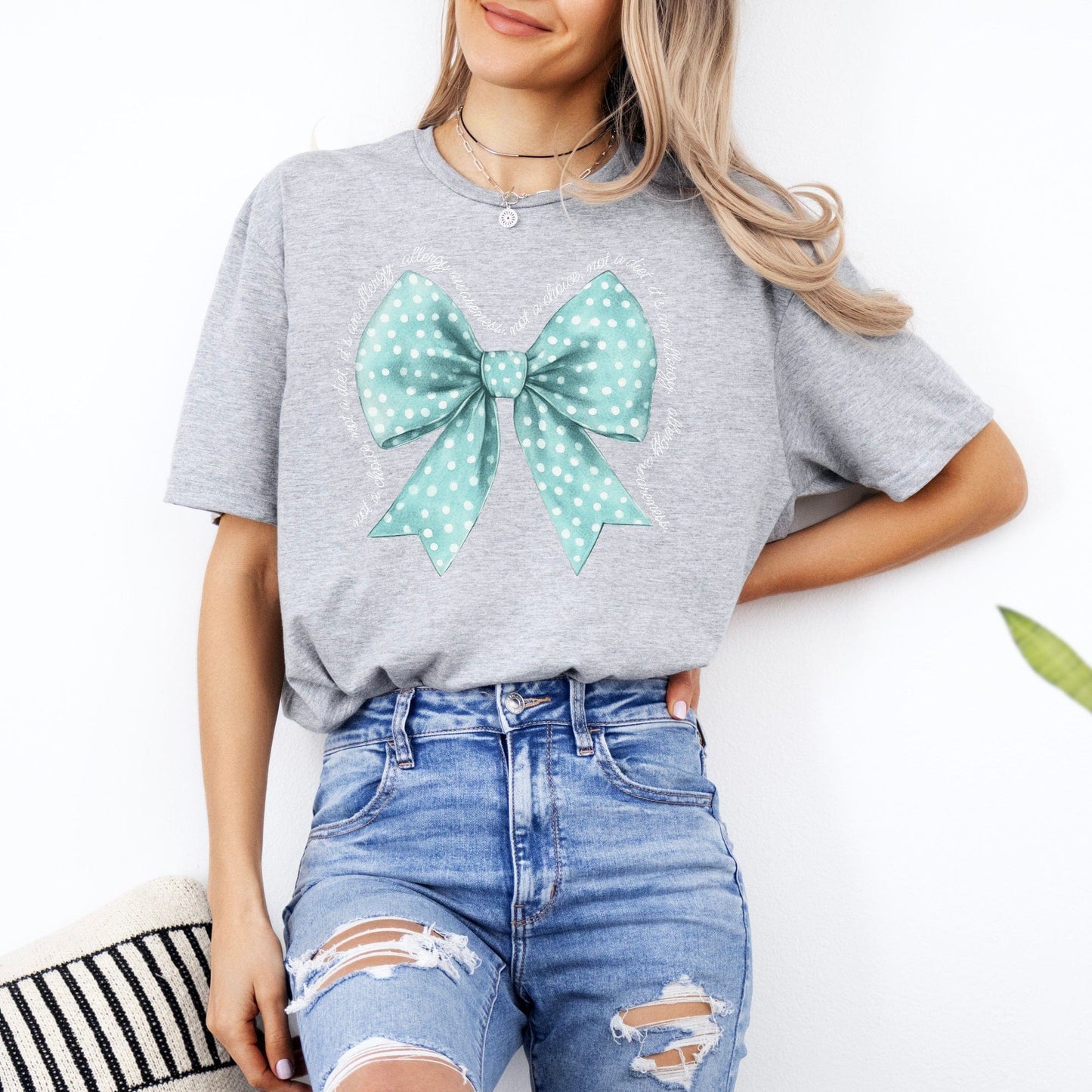 Allergy Awareness Bow Shirt | CMPA Mum & Medical Support Tee