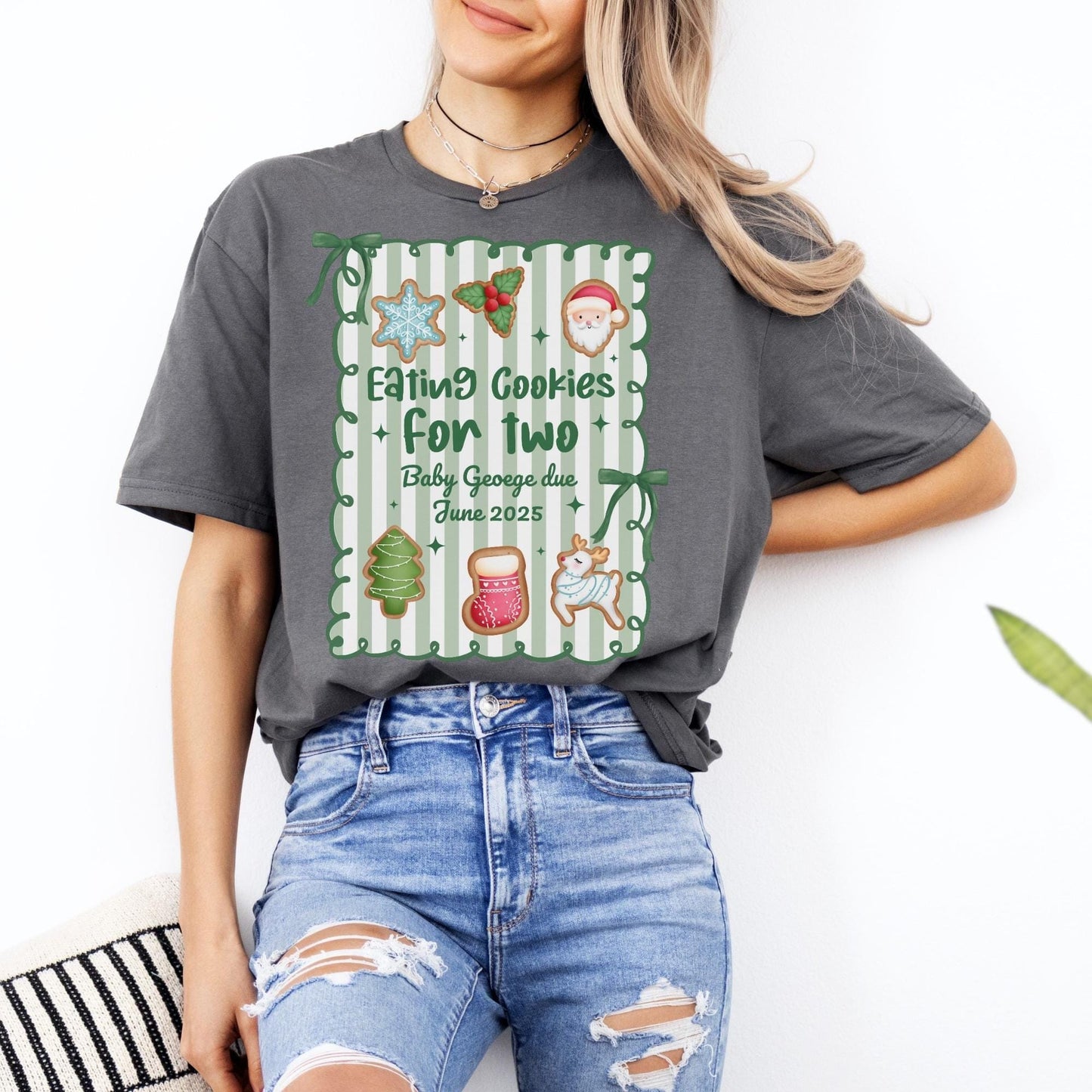 Custom Christmas Pregnancy Announcement Shirt, Christmas Baby Reveal Tee, Pregnant Holiday T-Shirt, Gingerbread Cookie Reveal, Maternity Tee