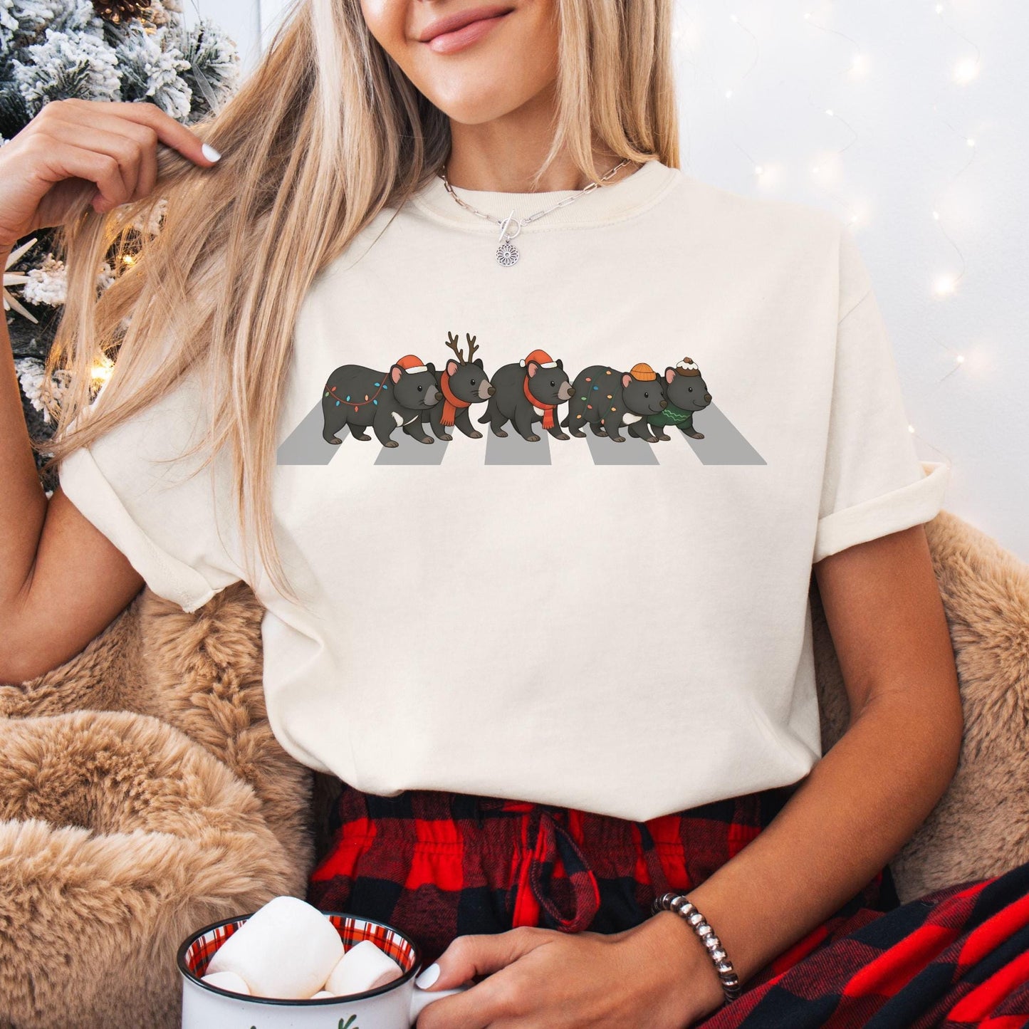 Wombat Christmas Comfort Colors Shirt, Australian Animals Tee, Matching Family Aussie Christmas T-Shirt, Funny Christmas Shirts, Expat Xmas