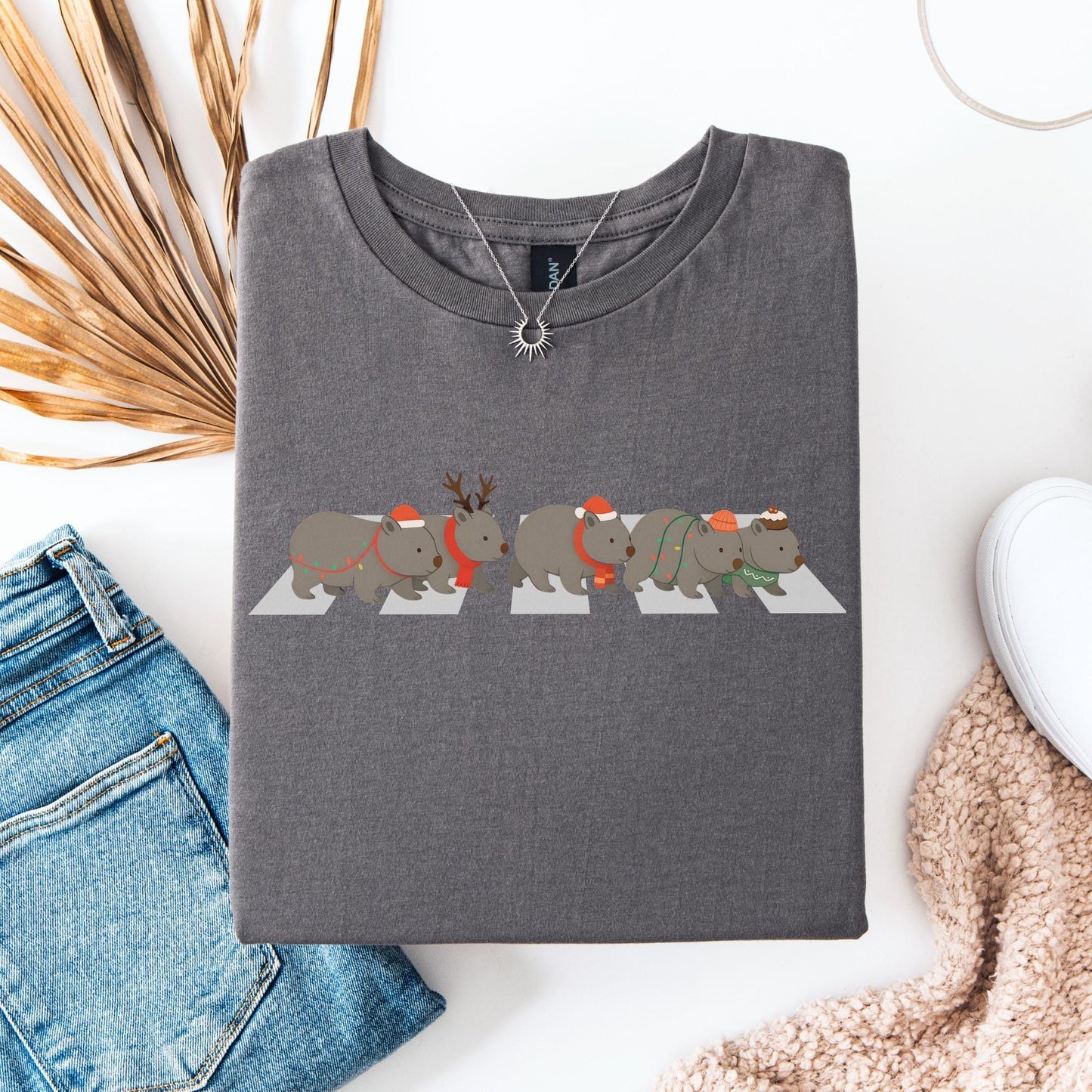 Wombat Christmas Shirt | Australian Animals Tee | Matching Family Aussie Xmas T-Shirts | Funny Kids & Expat Holiday Gifts | Christmas Shirt
