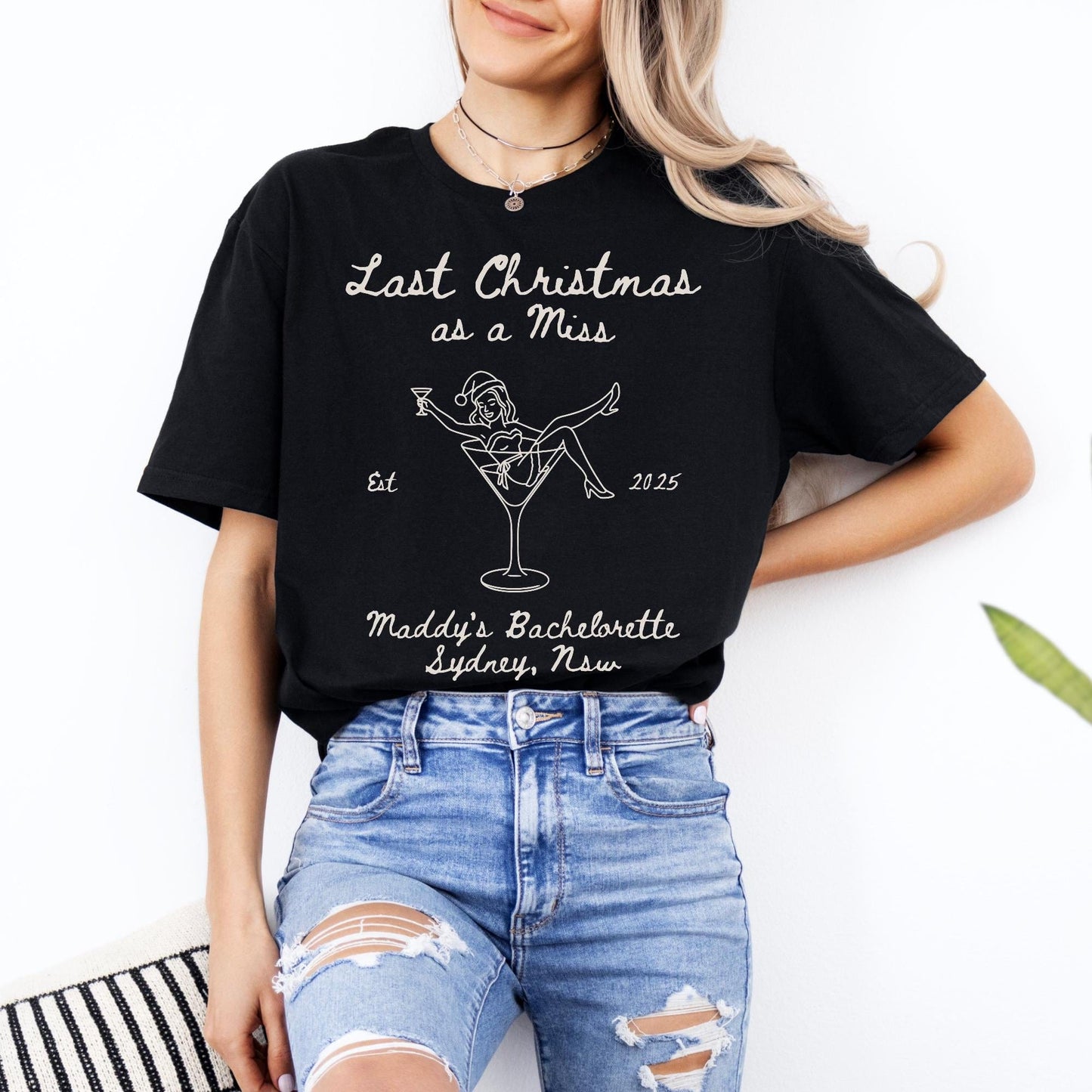 Custom Christmas Bachelorette Shirt, Personalized Bridal Party Tees, Trendy Bach, Winter Bach Party Gift, Bridesmaid Proposal, Hens Party