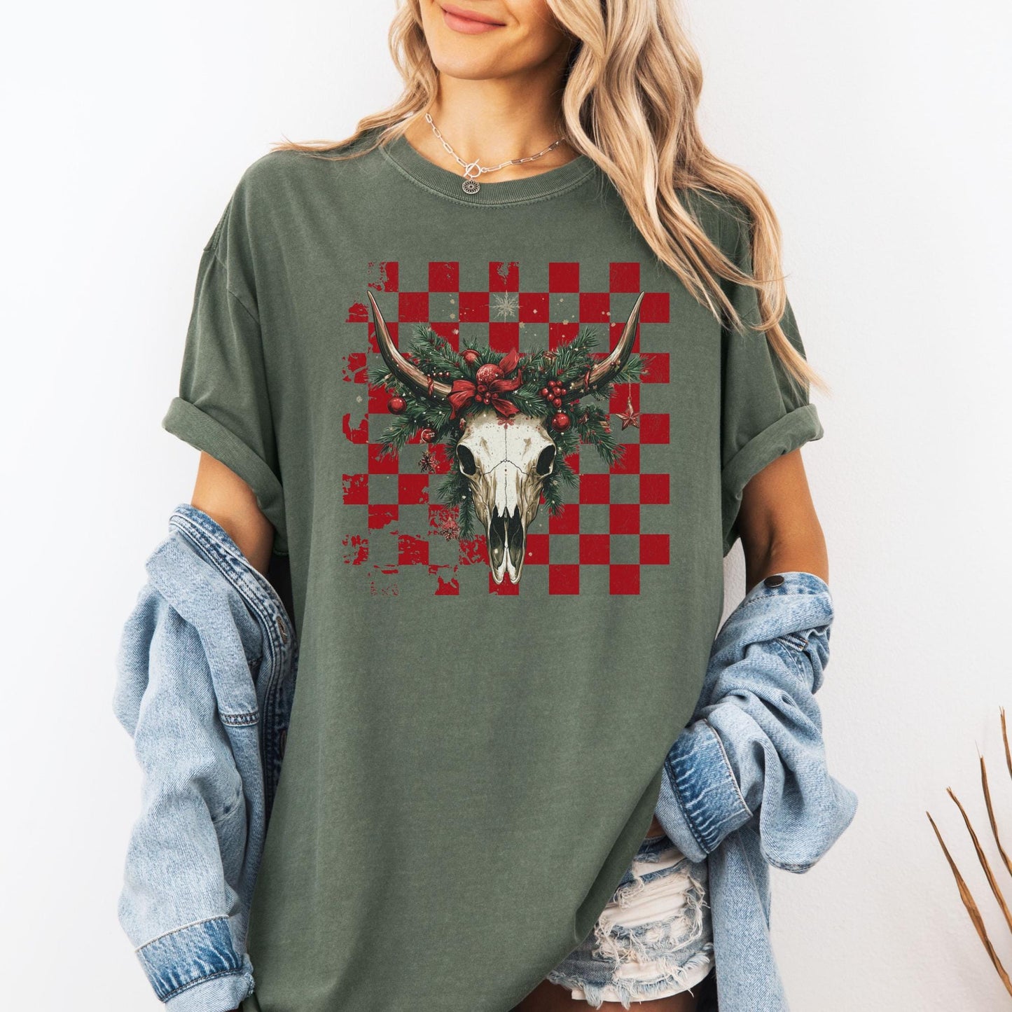 Western Christmas Comfort Colors Shirt, Vintage Merry Christmas TShirt, Christmas Western Outfit, Xmas Gift For Her, Coquette Cowgirl Tee