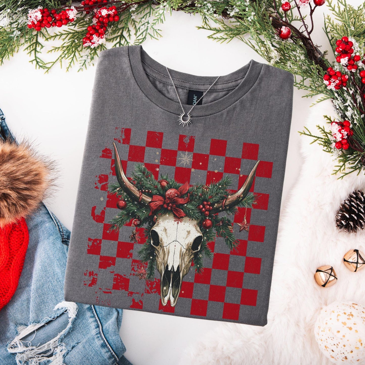 Western Christmas Shirt, Vintage Merry Christmas TShirt, Christmas Western Outfit, Xmas Gift For Her, Coquette Cowgirl Tee, Holiday Crewneck