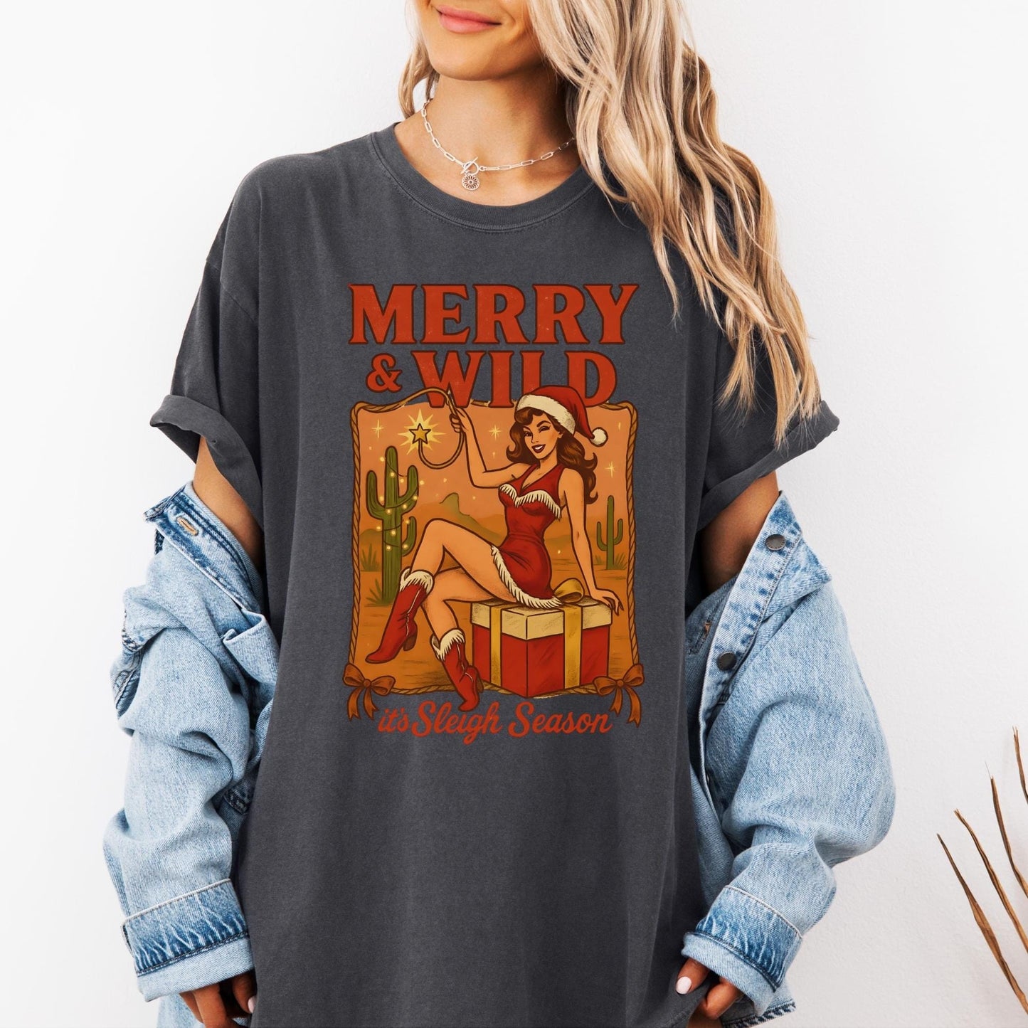 Western Christmas Comfort Colors Shirt, Vintage Merry Christmas TShirt, Christmas Western Outfit, Xmas Gift For Her, Coquette Cowgirl Tee