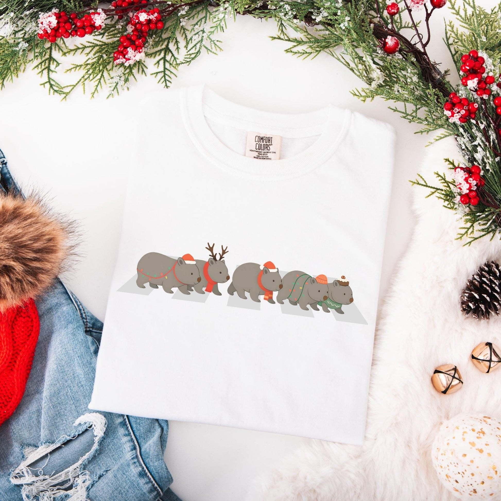 Wombat Christmas Comfort Colors Shirt, Australian Animals Tee, Matching Family Aussie Christmas T-Shirt, Funny Christmas Shirts, Expat Xmas