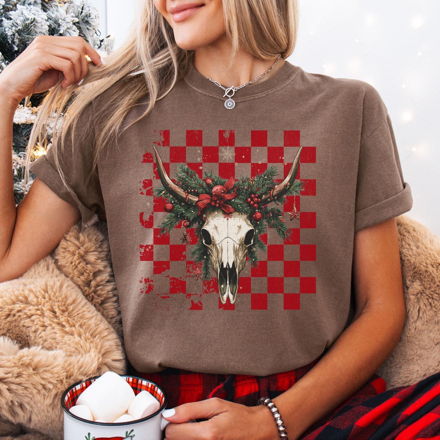 Western Christmas Comfort Colors Shirt, Vintage Merry Christmas TShirt, Christmas Western Outfit, Xmas Gift For Her, Coquette Cowgirl Tee