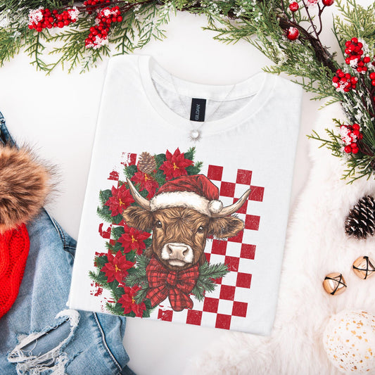 Highland Cow Christmas Shirt, Vintage Cowgirl Holiday Tee, Western Christmas Outfit, Cute Country Xmas T-Shirt, Coquette Cowgirl Gift